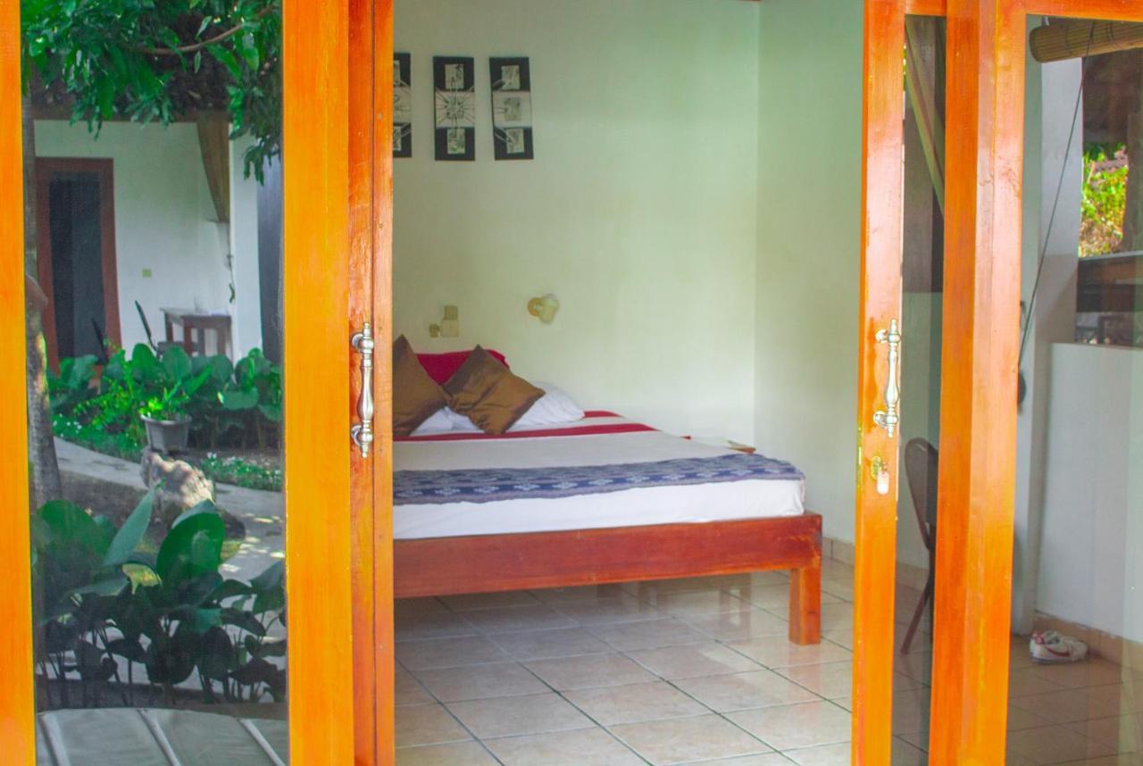Ocean Sun Homestay Tulamben  Bagian luar foto