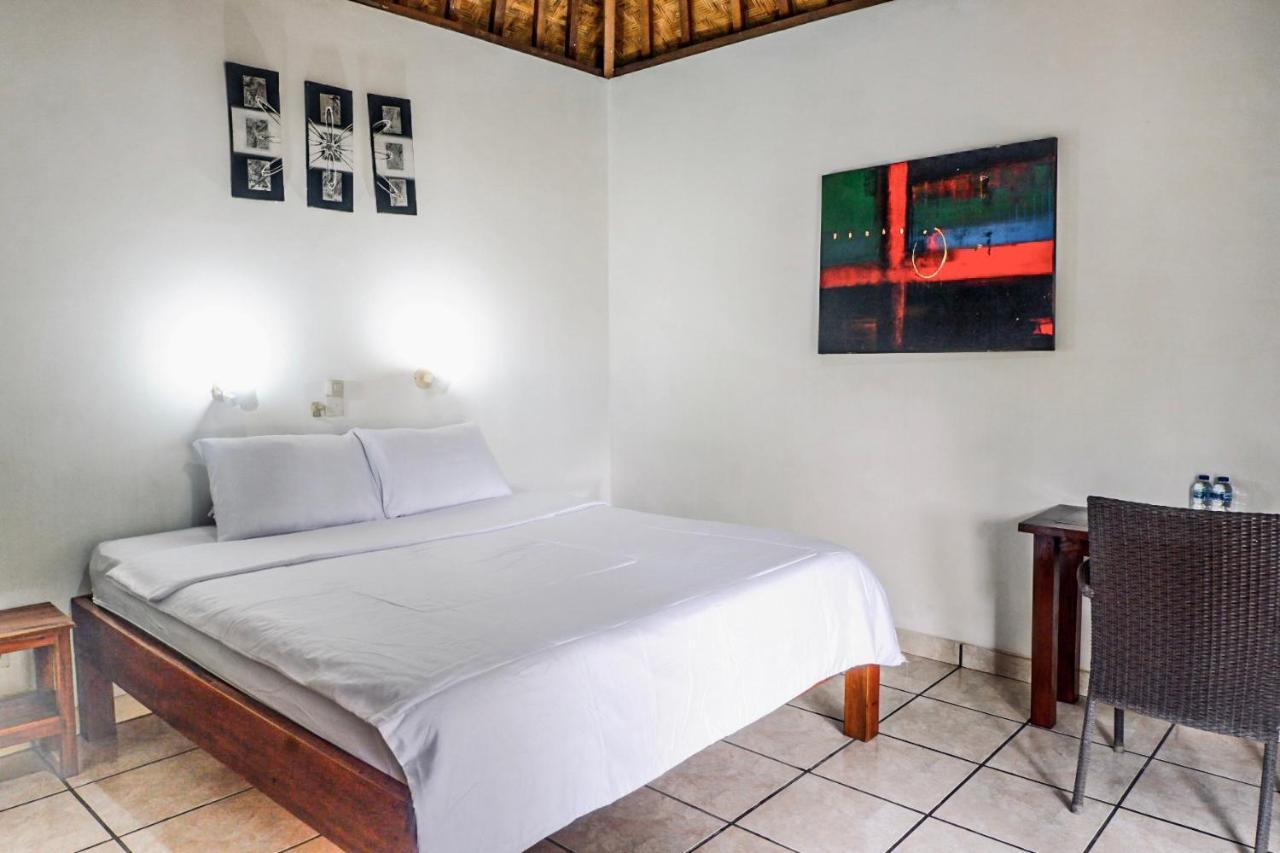 Ocean Sun Homestay Tulamben  Bagian luar foto